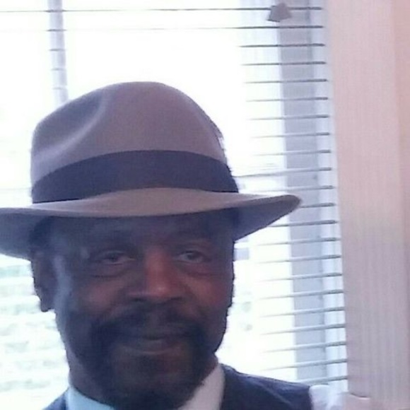 Meet your Posher, James - Picture 1 of 1